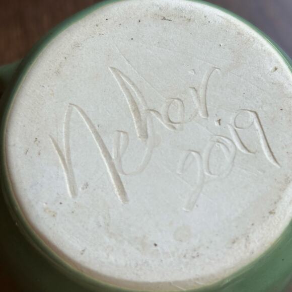 Clay in motion hand warmer mug signed - Picture 7 of 8